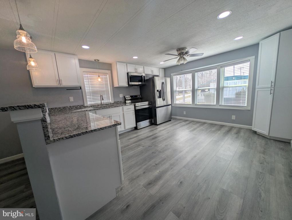 200 ROBWOOD RD, Dundalk, MD 21222
