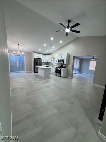 2218 Placer Creek Court, Las Vegas, NV 89156