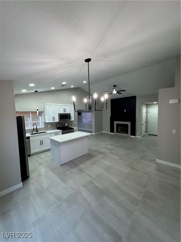 2218 Placer Creek Court, Las Vegas, NV 89156