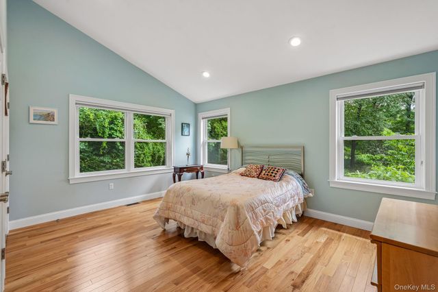 3 Stephen Court, New City, NY 10956