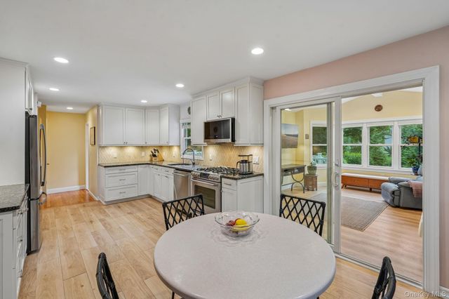 3 Stephen Court, New City, NY 10956