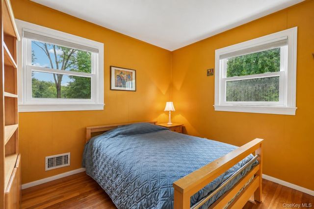 3 Stephen Court, New City, NY 10956