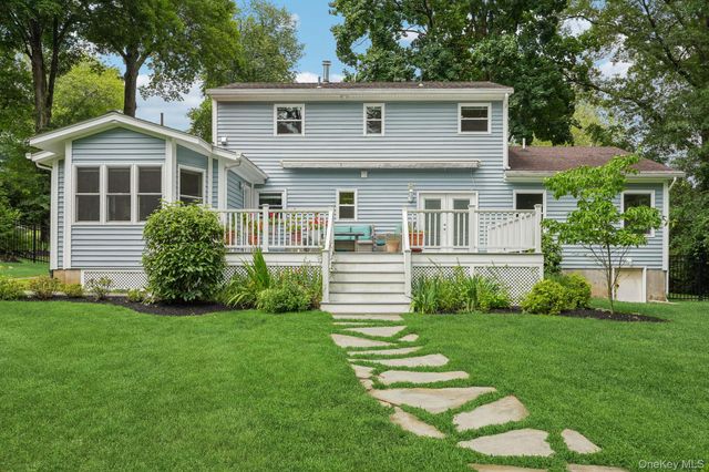 3 Stephen Court, New City, NY 10956