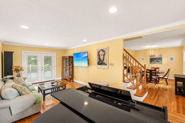 3 Stephen Court, New City, NY 10956
