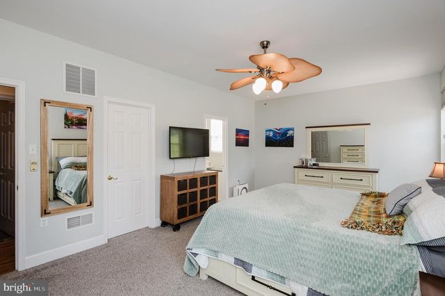 116 GLENRAY CT, New Freedom, PA 17349