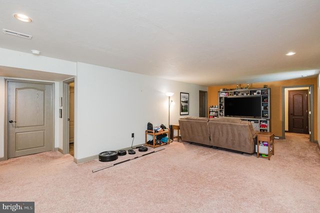116 GLENRAY CT, New Freedom, PA 17349
