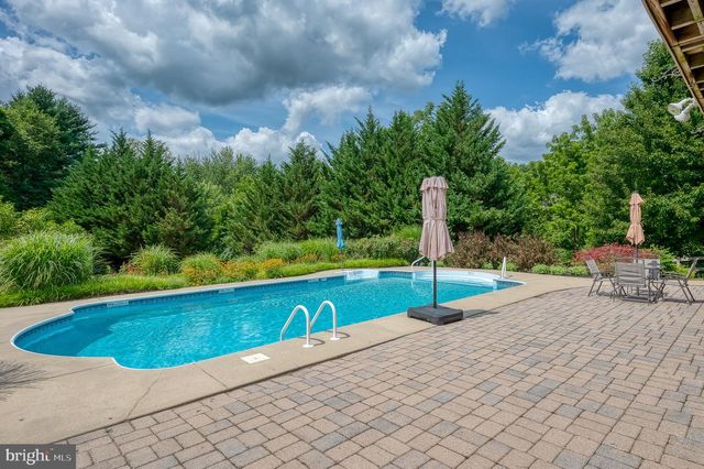 116 GLENRAY CT, New Freedom, PA 17349