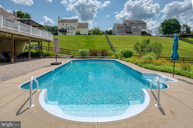 116 GLENRAY CT, New Freedom, PA 17349