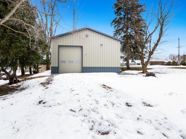 439 9th Street, Manistee, MI 49660