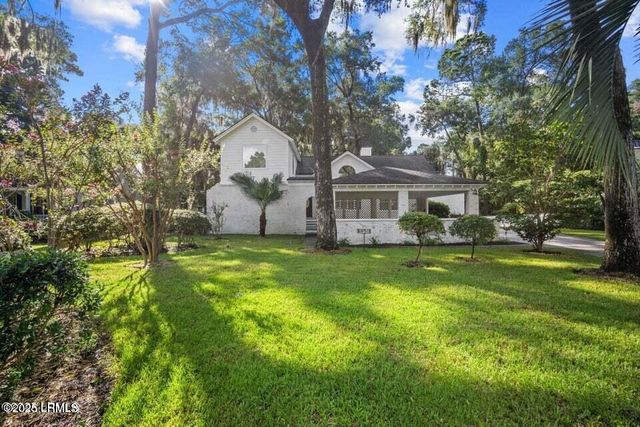 209 Cottage Farm Drive, Beaufort, SC 29902