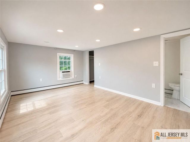 6 Rutgers Road, East Brunswick, NJ 08816