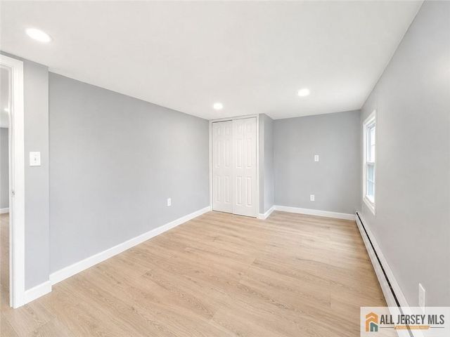 6 Rutgers Road, East Brunswick, NJ 08816
