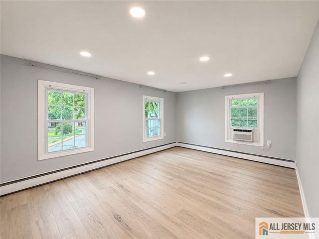 6 Rutgers Road, East Brunswick, NJ 08816