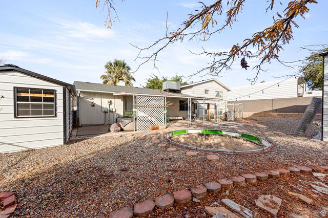 948 N 2050 CIR, Middleton, UT 84770