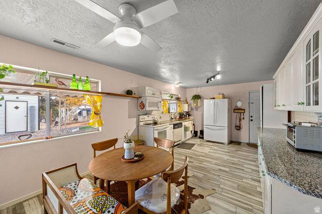 948 N 2050 CIR, Middleton, UT 84770