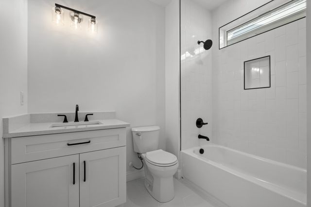 2312 18th Ave, N, Nashville, TN 37208