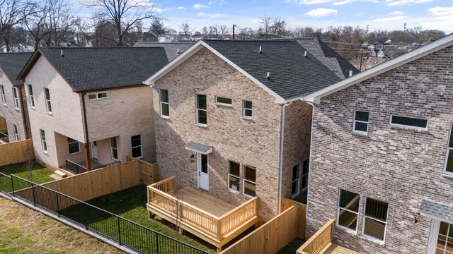 2312 18th Ave, N, Nashville, TN 37208