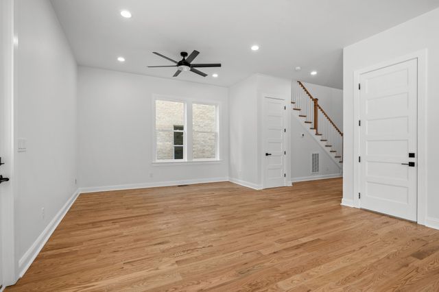 2312 18th Ave, N, Nashville, TN 37208