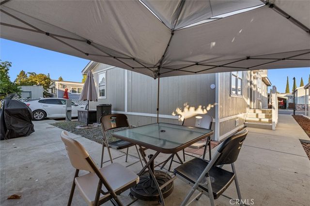 320 N Park Vista Street 21, Anaheim, CA 92806