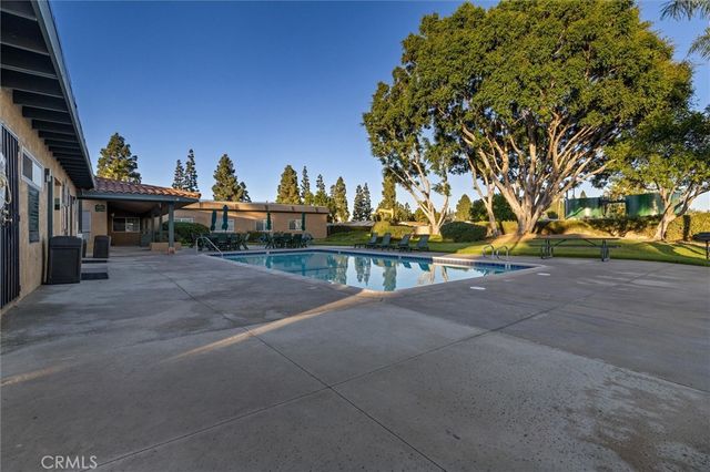 320 N Park Vista Street 21, Anaheim, CA 92806