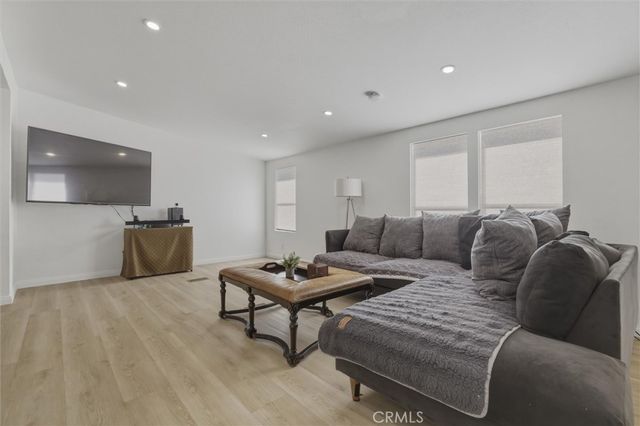 320 N Park Vista Street 21, Anaheim, CA 92806