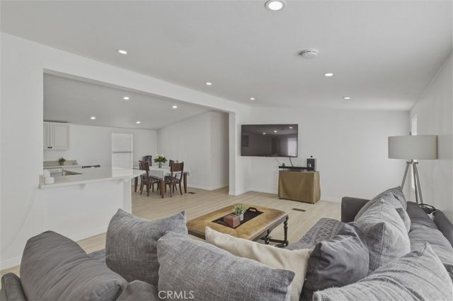 320 N Park Vista Street 21, Anaheim, CA 92806