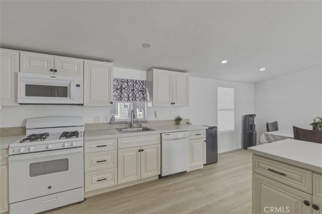 320 N Park Vista Street 21, Anaheim, CA 92806