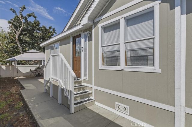 320 N Park Vista Street 21, Anaheim, CA 92806