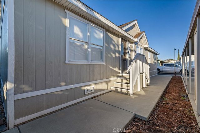 320 N Park Vista Street 21, Anaheim, CA 92806