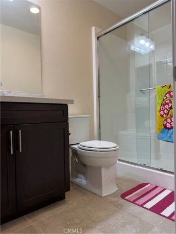 717 S Azusa C, Azusa, CA 91702