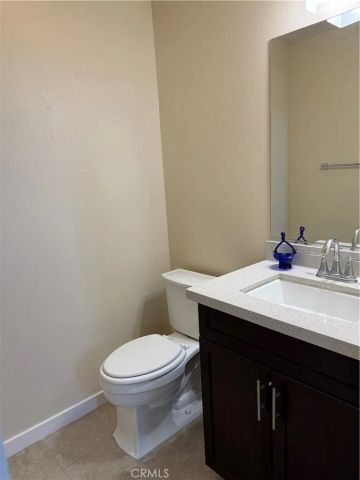 717 S Azusa C, Azusa, CA 91702