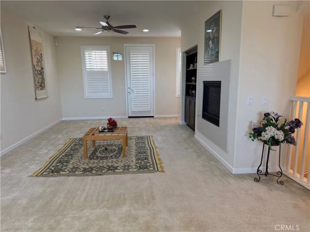717 S Azusa C, Azusa, CA 91702