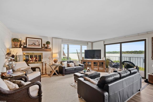 1715 River Road, St Clair Twp, MI 48079
