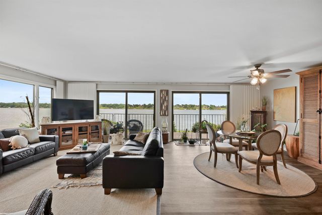 1715 River Road, St Clair Twp, MI 48079