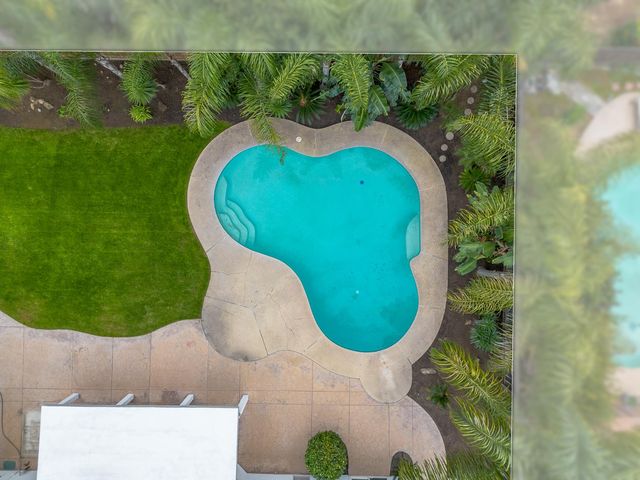 2589 W Barstow Avenue, Fresno, CA 93711