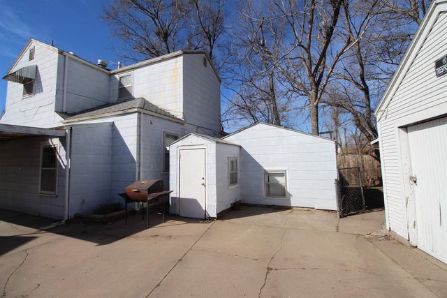 1652 S Washington Ave, Wichita, KS 67211