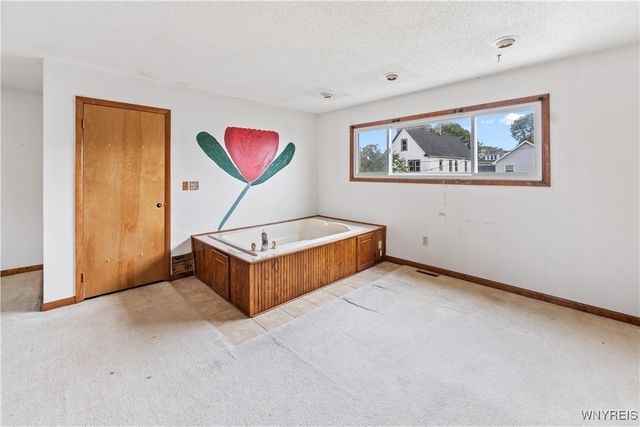 219 Jefferson Avenue, Buffalo, NY 14210