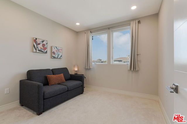 6030 Seabluff Drive 423, Los Angeles, CA 90094