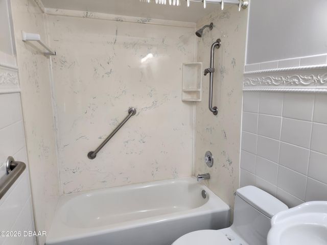 1007 Tompkins Drive, Port Orange, FL 32129