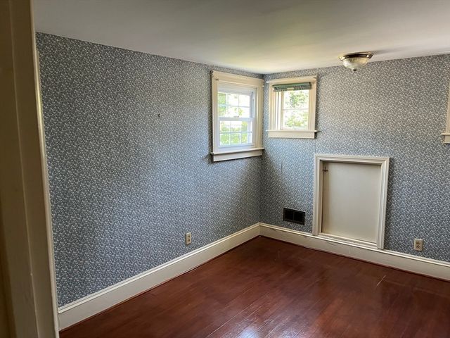 89 Green Street, Fairhaven, MA 02719