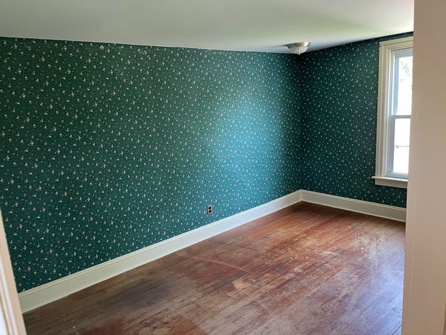 89 Green Street, Fairhaven, MA 02719