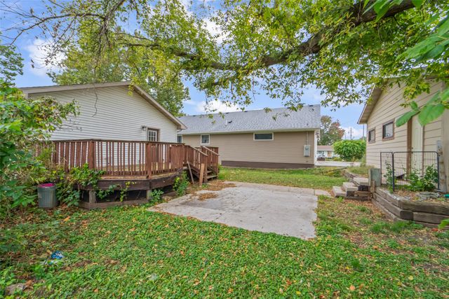 1812 Evelyn Street, Perry, IA 50220