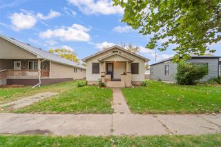 1812 Evelyn Street, Perry, IA 50220