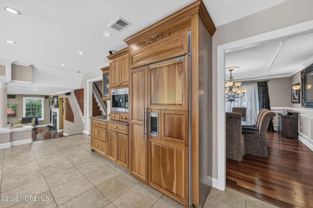 60 Cannonade Drive W, Marlboro, NJ 07746