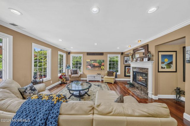 60 Cannonade Drive W, Marlboro, NJ 07746