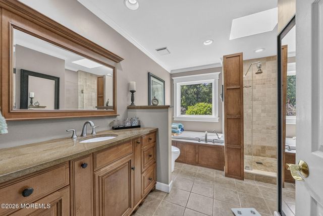60 Cannonade Drive W, Marlboro, NJ 07746