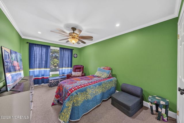 60 Cannonade Drive W, Marlboro, NJ 07746