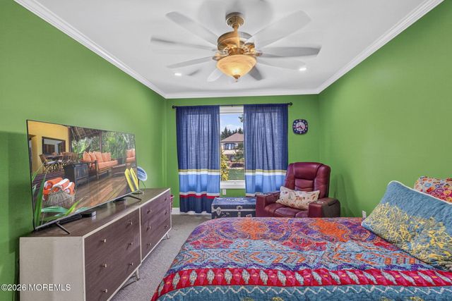 60 Cannonade Drive W, Marlboro, NJ 07746