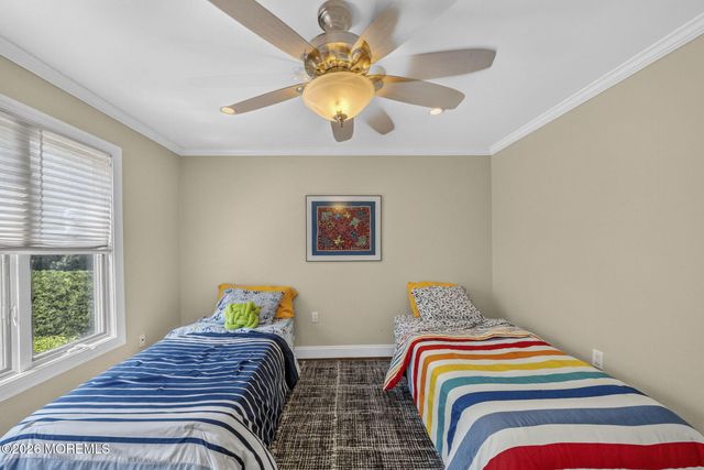 60 Cannonade Drive W, Marlboro, NJ 07746