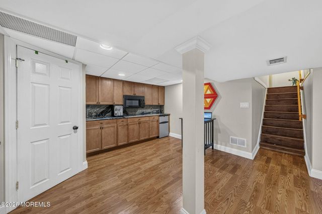 60 Cannonade Drive W, Marlboro, NJ 07746